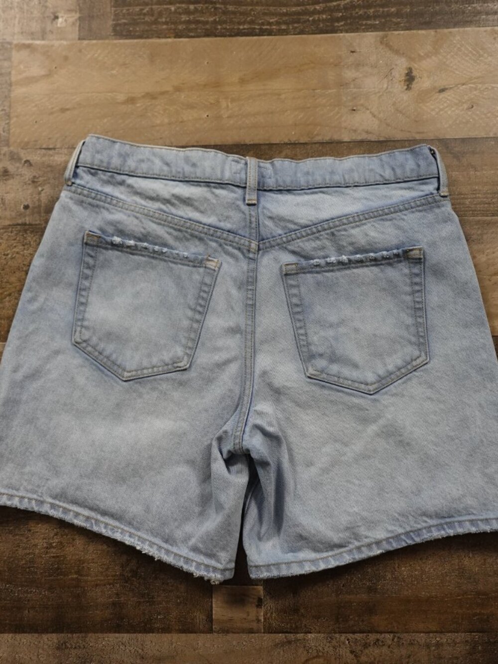 KUT from the Kloth Holly High Rise Denim Shorts Women’s Size 8 Light Wash - Picture 9 of 11